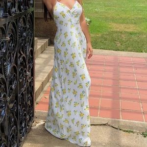 Forever 21 White Floral Maxi Dress